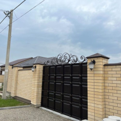  EVEREST Колпак EVEREST 535 х 535 с посадкой на 2 кирпича (серый)